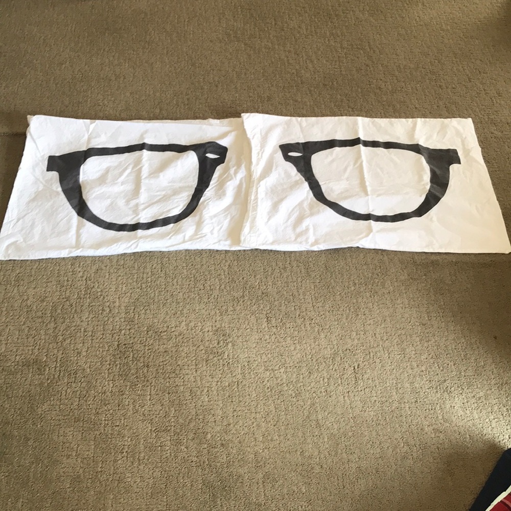 Glasses pillow case from urban outfitters